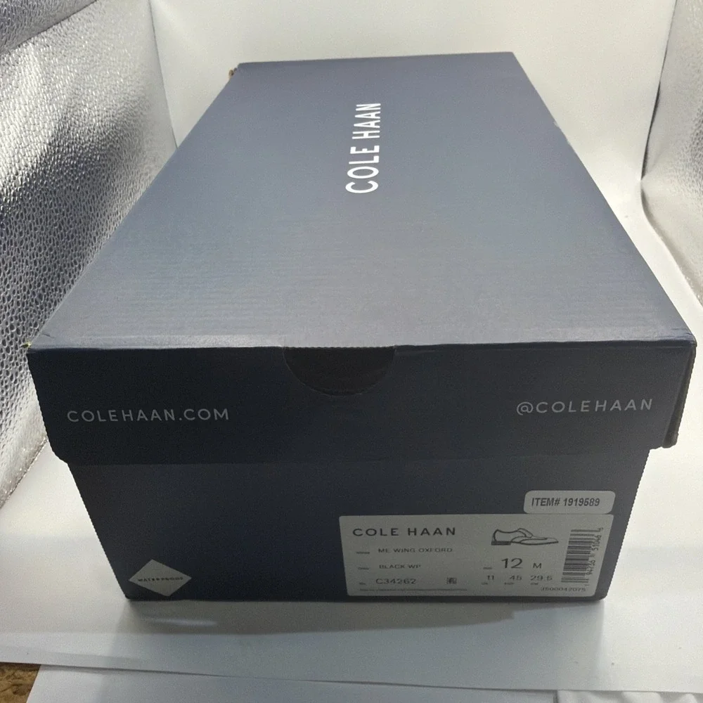 Cole‎ Haan 